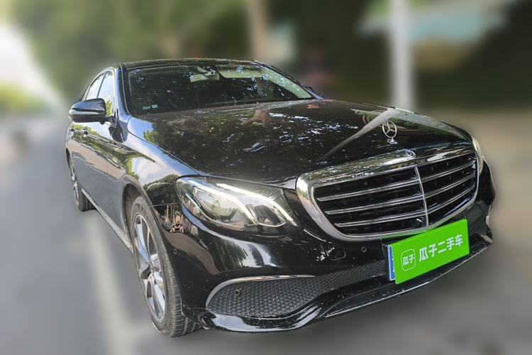 Used Mercedes-Benz E-Class 2020 Facelift E 260 L Front Right 45 Deg
