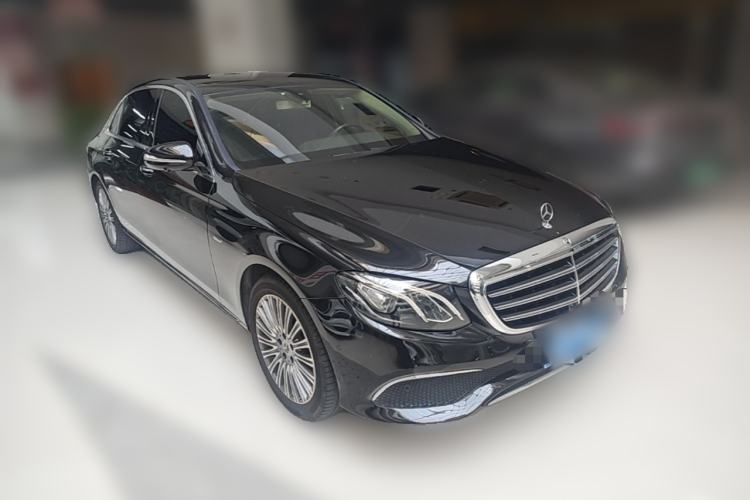 Used Mercedes-Benz E-Class 2020 Restyled E 300 L Exclusive Edition Front Right 45 Deg