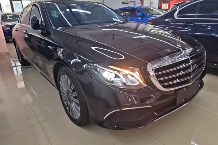 Used Mercedes-Benz E-Class 2020 Facelift E 300 L Stylish Edition Front Right 45 Deg