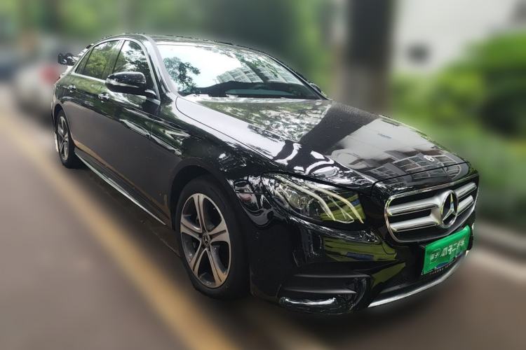 Used Mercedes-Benz E-Class 2020 Facelift E 260 L Sport Edition Front Right 45 Deg