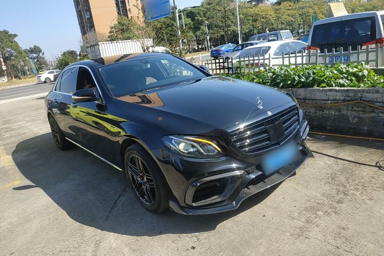 Used Mercedes-Benz E-Class 2020 E 260 L Front Right 45 Deg