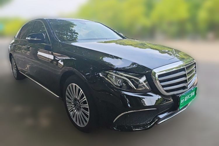 Used Mercedes-Benz E-Class 2020 E 300 L Luxury Model Front Right 45 Deg