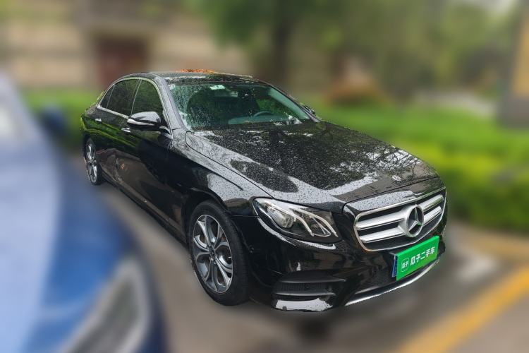 Used Mercedes-Benz E-Class 2020 E 300 L Sporty and Stylish Model Front Right 45 Deg