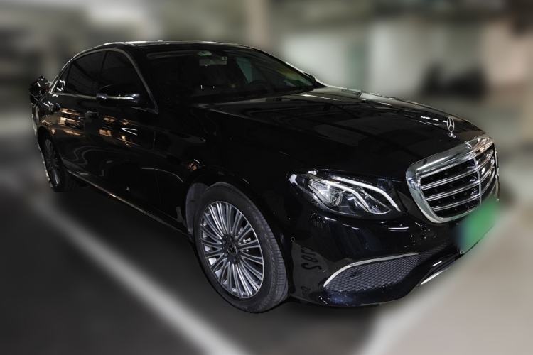 Used Mercedes-Benz E-Class 2020 Facelift E 300 L Stylish Edition Front Right 45 Deg