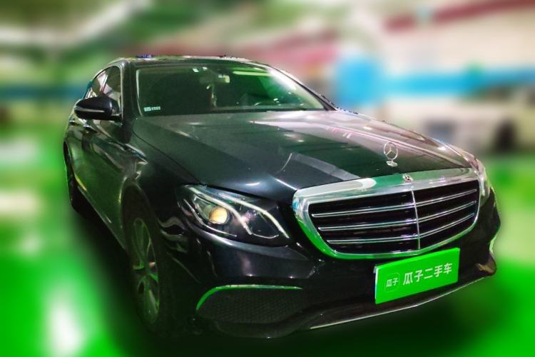 Used Mercedes-Benz E-Class 2020 E 260 L Front Right 45 Deg
