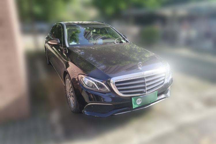 Used Mercedes-Benz E-Class 2020 E 300 L Luxury Model Front Right 45 Deg