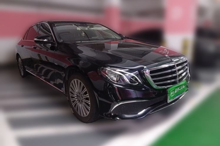 Used Mercedes-Benz E-Class 2020 Restyled E 300 L Exclusive Edition Front Right 45 Deg