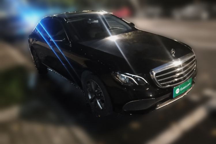 Used Mercedes-Benz E-Class 2020 E 260 L Front Right 45 Deg