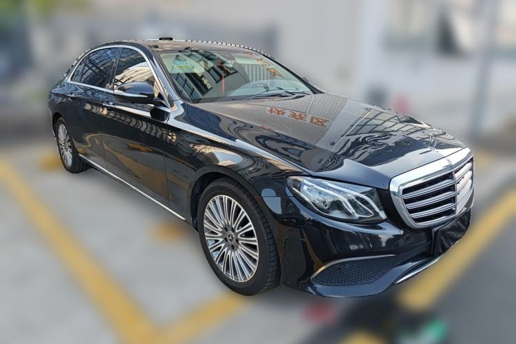 Used Mercedes-Benz E-Class 2020 Facelift E 300 L Stylish Edition Front Right 45 Deg