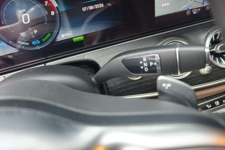 Used Mercedes-Benz E-Class 2020 E 260 L Sport Edition Gear Lever