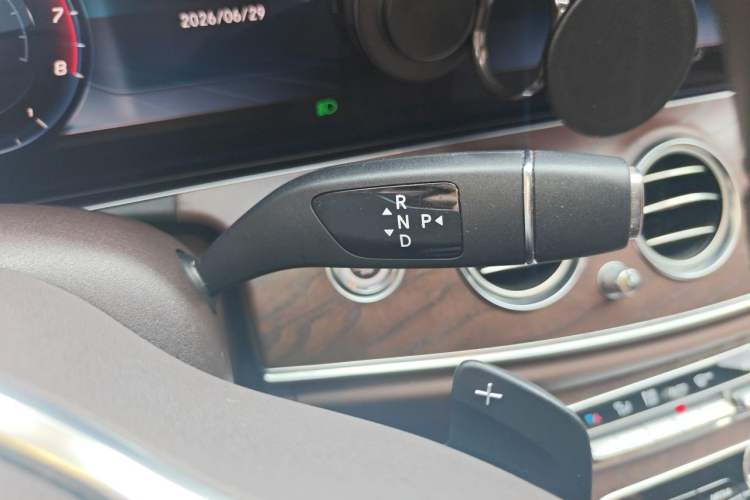 Used Mercedes-Benz E-Class 2020 Facelift E 300 L Stylish Edition Gear Lever