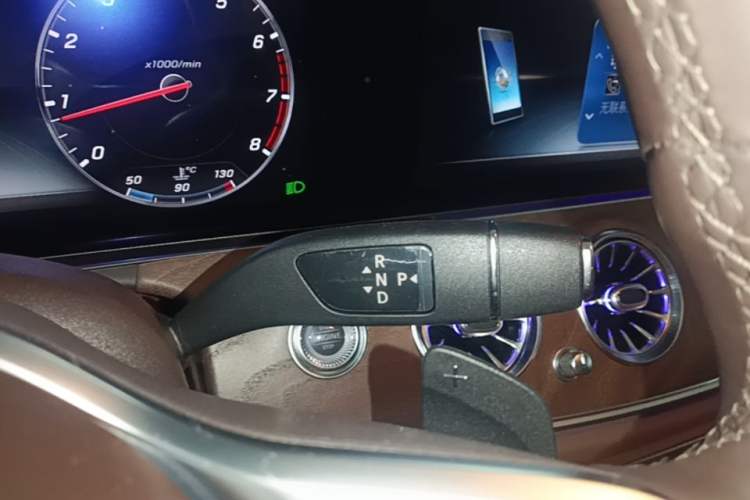 Used Mercedes-Benz E-Class 2020 E 300 L Luxury Model Gear Lever
