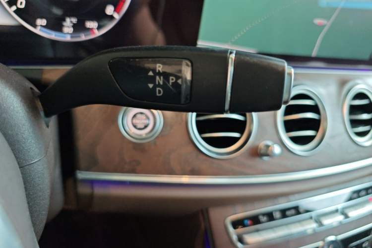 Used Mercedes-Benz E-Class 2020 Facelift E 300 L Stylish Edition Gear Lever