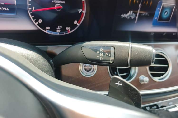 Used Mercedes-Benz E-Class 2020 E 300 L Luxury Model Gear Lever