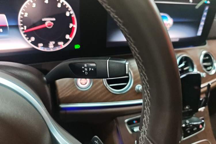 Used Mercedes-Benz E-Class 2020 E 300 L Luxury Model Gear Lever