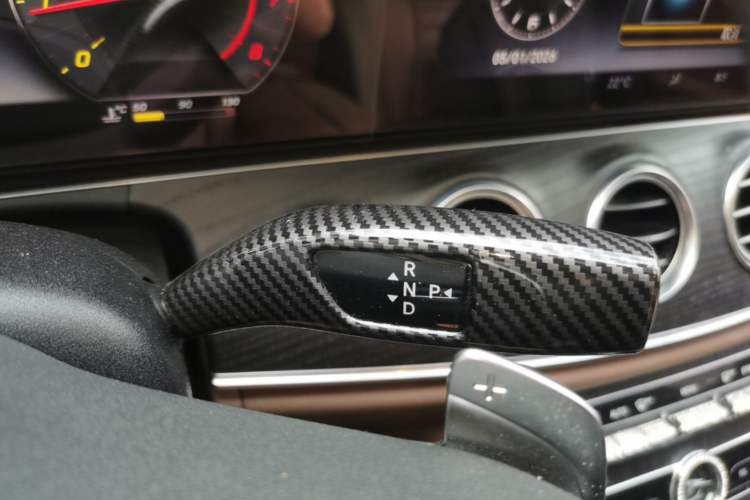 Used Mercedes-Benz E-Class 2020 E 300 L Sport Luxury Edition Gear Lever