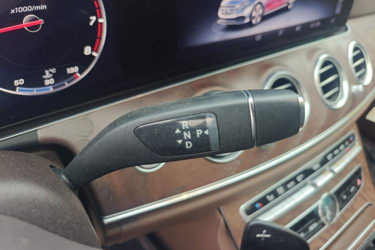 Used Mercedes-Benz E-Class 2020 Facelift E 300 L Stylish Edition Gear Lever