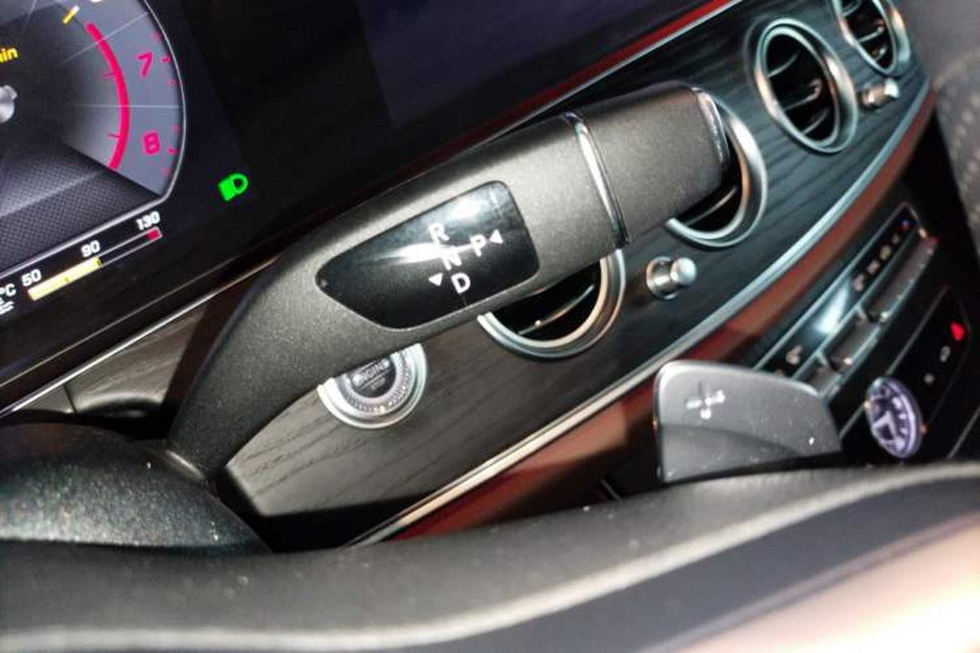 Used Mercedes-Benz E-Class 2020 E 300 L Sport Luxury Edition Gear Lever