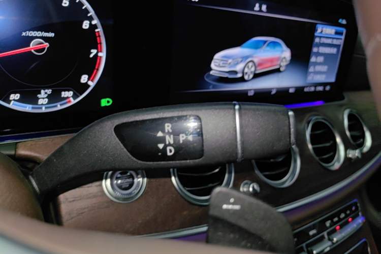 Used Mercedes-Benz E-Class 2020 E 300 L Luxury Model Gear Lever