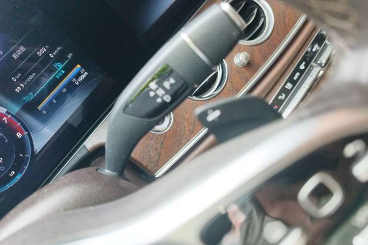 Used Mercedes-Benz E-Class 2020 Facelift E 300 L Stylish Edition Gear Lever