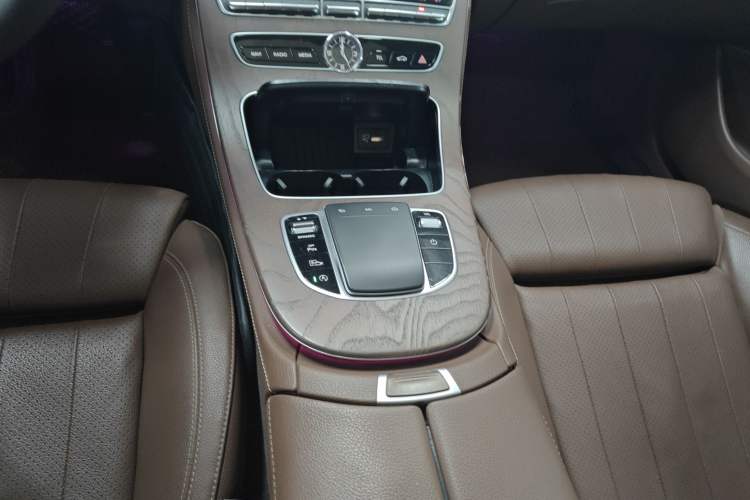 Used Mercedes-Benz E-Class 2020 Facelift E 260 L Gear Lever