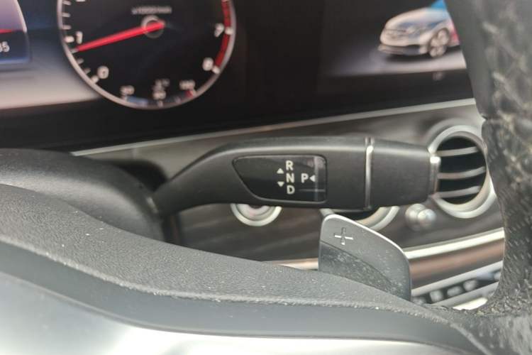 Used Mercedes-Benz E-Class 2020 Restyled E 300 L Sport Exclusive Edition Gear Lever