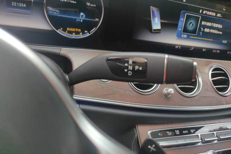 Used Mercedes-Benz E-Class 2020 Facelift E 260 L Gear Lever