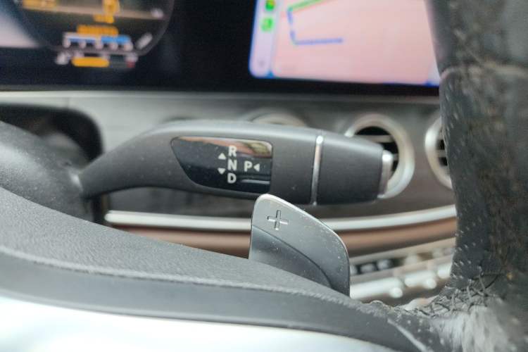 Used Mercedes-Benz E-Class 2020 Restyled E 300 L Sport Exclusive Edition Gear Lever