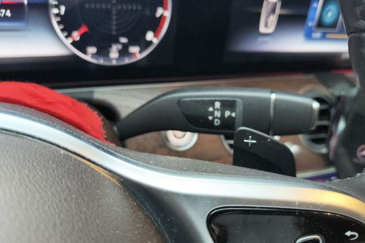 Used Mercedes-Benz E-Class 2020 Facelift E 300 L Stylish Edition Gear Lever