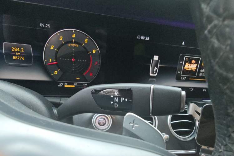 Used Mercedes-Benz E-Class 2020 E 300 L Sport Luxury Edition Gear Lever