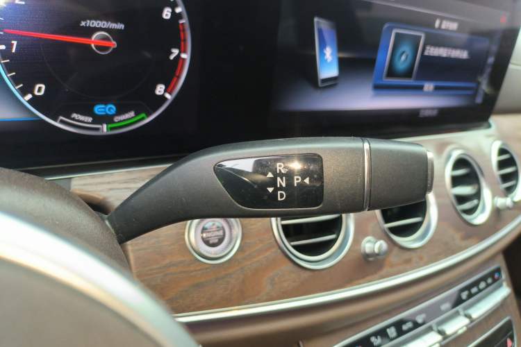 Used Mercedes-Benz E-Class 2020 E 260 L Gear Lever