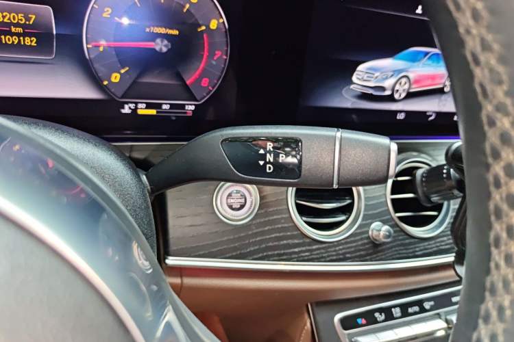 Used Mercedes-Benz E-Class 2020 E 300 L Luxury Model Gear Lever