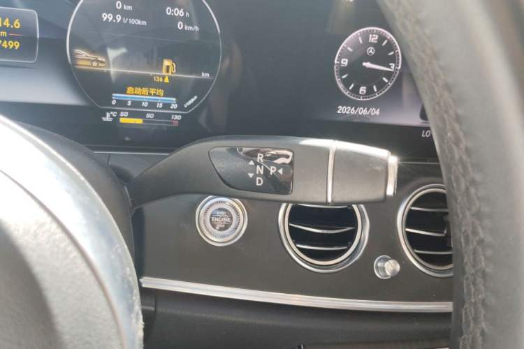 Used Mercedes-Benz E-Class 2020 Restyled E 300 L Sporty and Stylish Edition Gear Lever