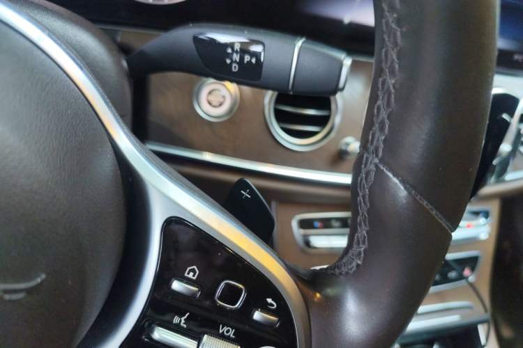 Used Mercedes-Benz E-Class 2020 E 300 L Luxury Model Gear Lever