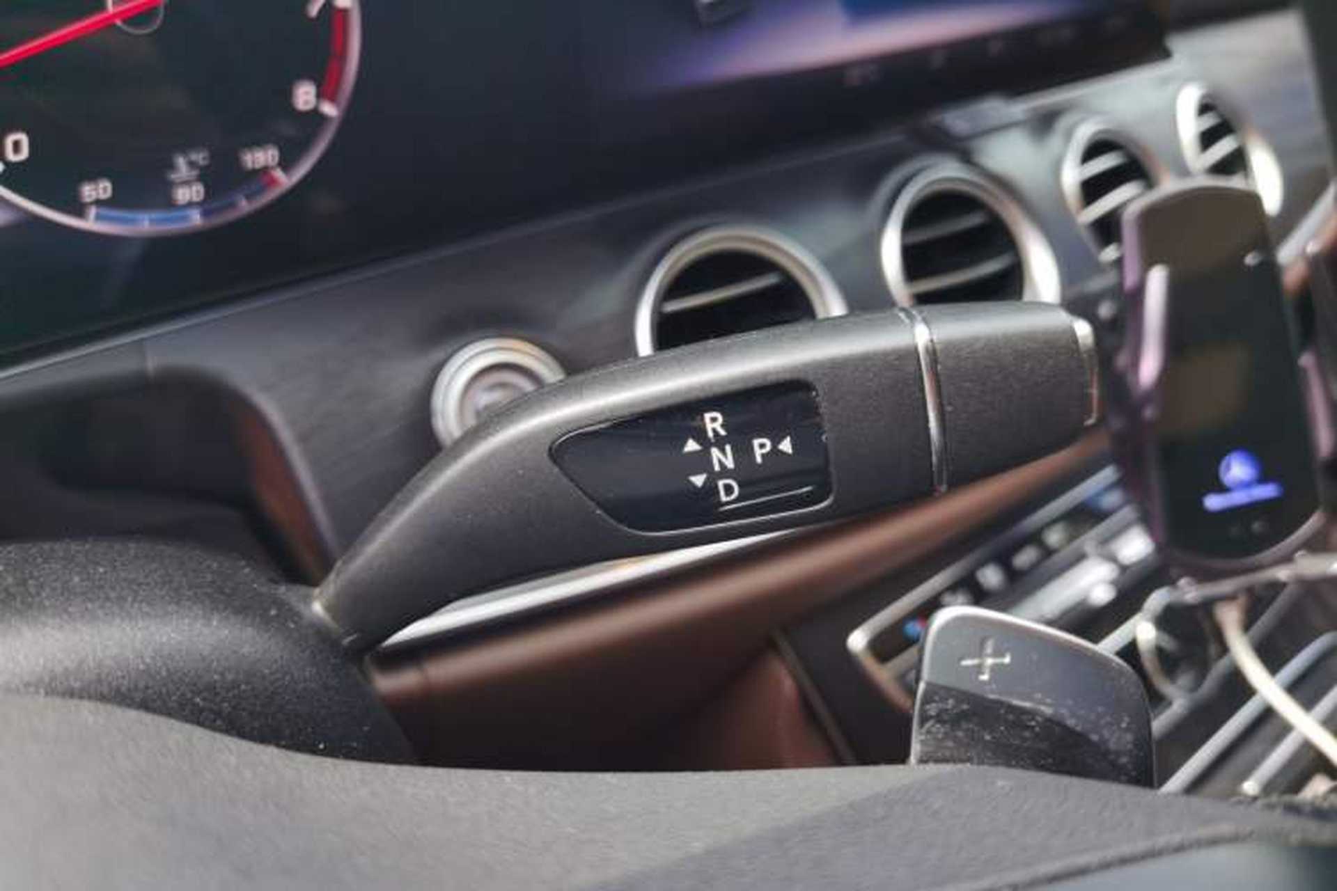 Used Mercedes-Benz E-Class 2020 E 300 L Sport Luxury Edition Gear Lever