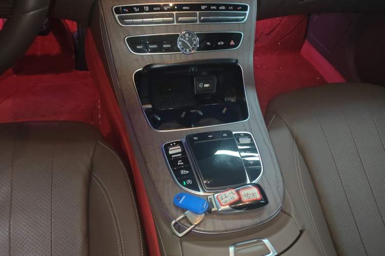 Used Mercedes-Benz E-Class 2020 E 300 L Luxury Model Gear Lever