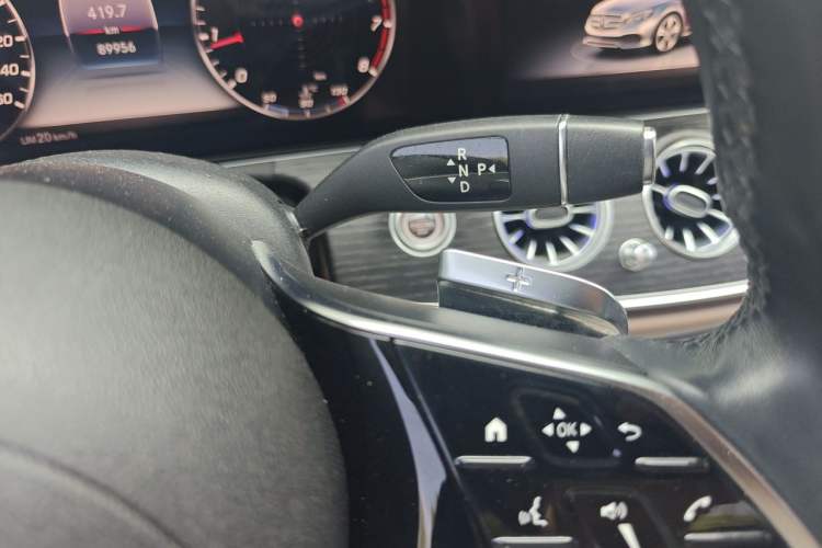 Used Mercedes-Benz E-Class 2020 E 260 L Sport Edition Gear Lever