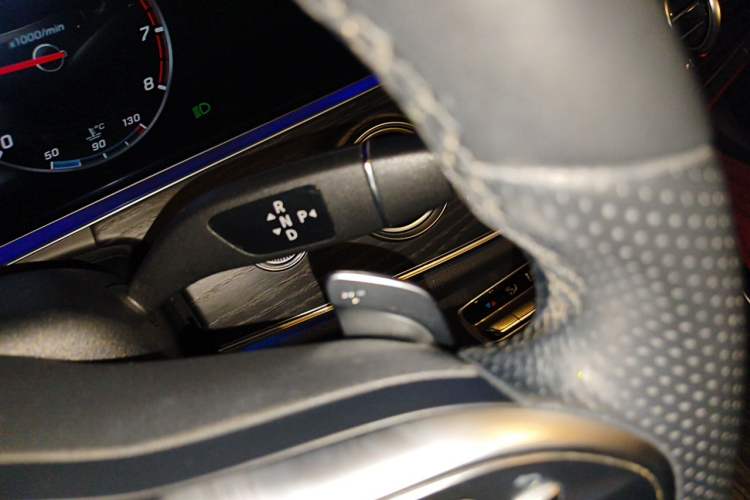 Used Mercedes-Benz E-Class 2020 E 300 L Sport Luxury Edition Gear Lever