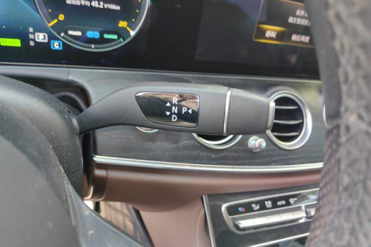 Used Mercedes-Benz E-Class 2020 Facelift E 260 Sport Edition Gear Lever