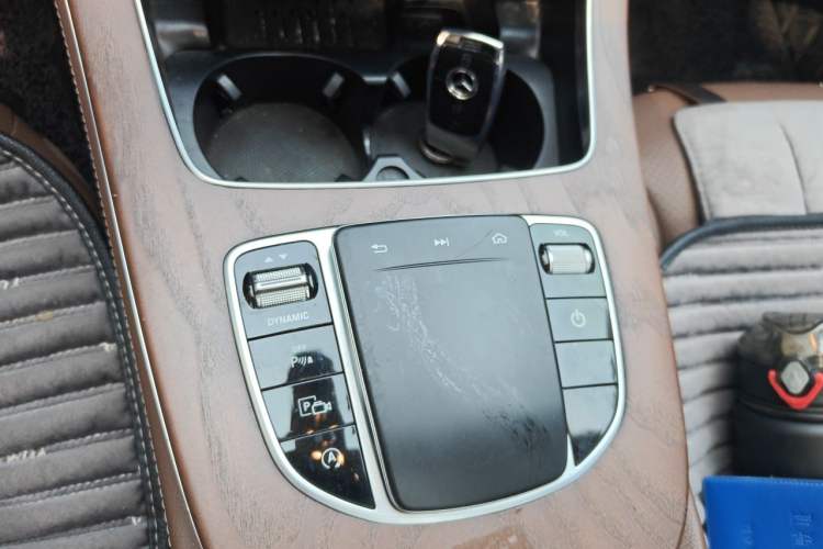 Used Mercedes-Benz E-Class 2020 Facelift E 300 L Stylish Edition Gear Lever