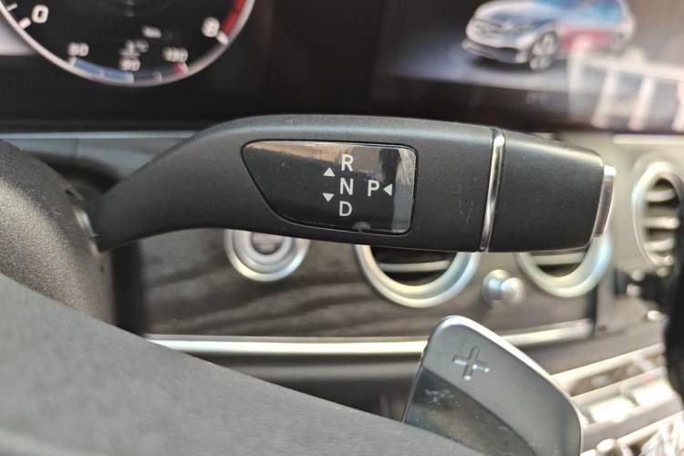 Used Mercedes-Benz E-Class 2020 Restyled E 300 L Sporty and Stylish Edition Gear Lever