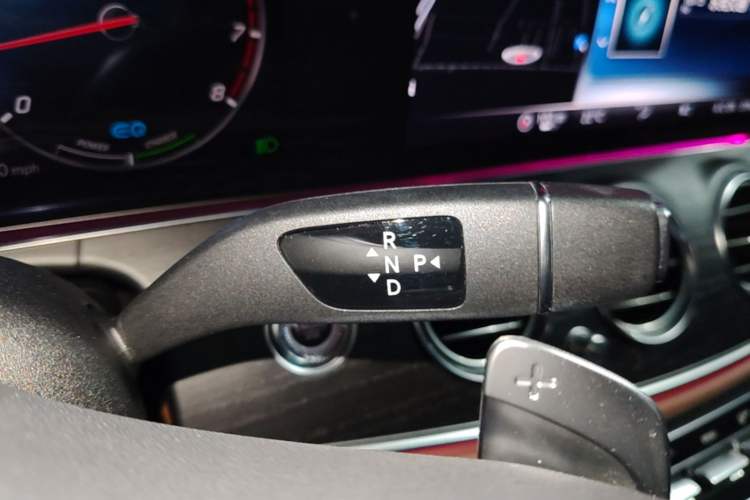 Used Mercedes-Benz E-Class 2020 Facelift E 260 L Sport Edition Gear Lever