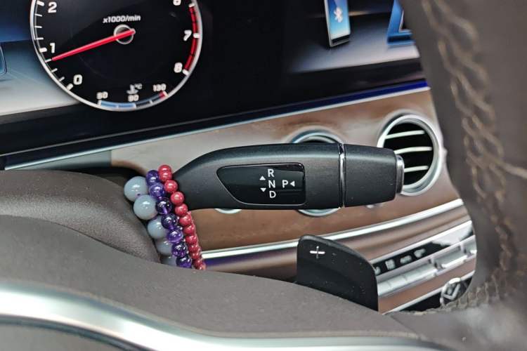 Used Mercedes-Benz E-Class 2020 E 300 L Luxury Model Gear Lever