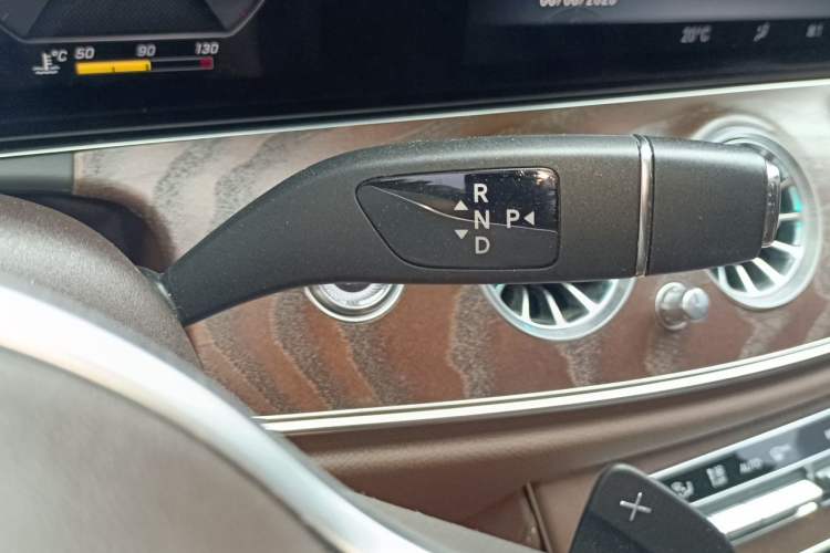 Used Mercedes-Benz E-Class 2020 Facelift E 300 L Stylish Edition Gear Lever