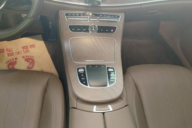 Used Mercedes-Benz E-Class 2020 E 300 L Luxury Model Gear Lever
