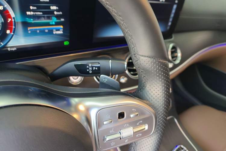 Used Mercedes-Benz E-Class 2020 Restyled E 300 L Sport Exclusive Edition Gear Lever