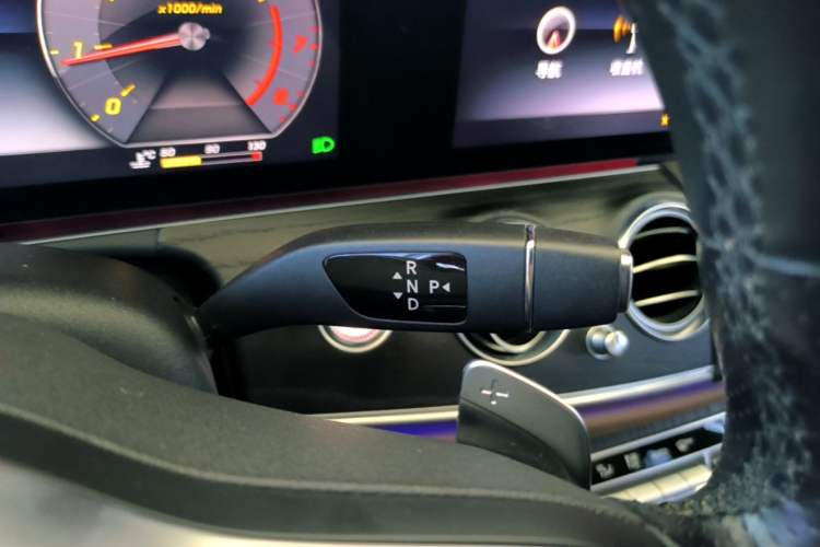 Used Mercedes-Benz E-Class 2020 E 300 L Sporty and Stylish Model Gear Lever