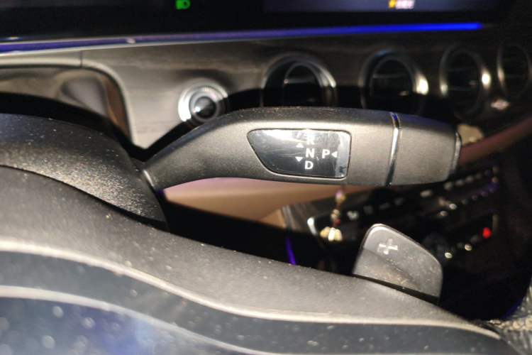 Used Mercedes-Benz E-Class 2020 E 300 L Luxury Model Gear Lever