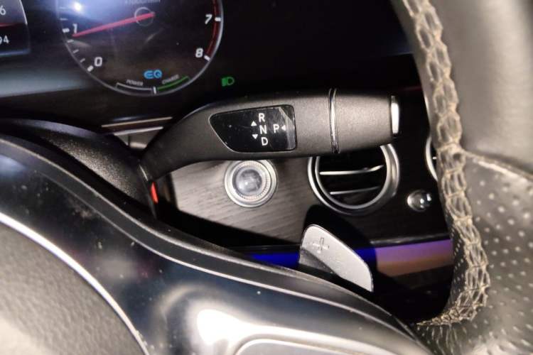 Used Mercedes-Benz E-Class 2020 Facelift E 260 L Sport Edition Gear Lever