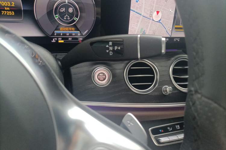 Used Mercedes-Benz E-Class 2020 Restyled E 300 L Sporty and Stylish Edition Gear Lever